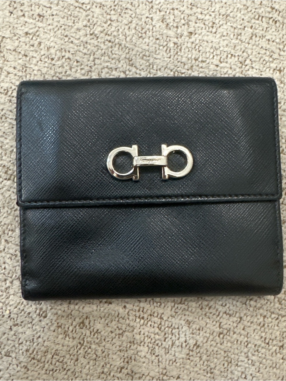 Salvatore Ferragamo Black Leather Card & Key Holder with Silver Gancini
